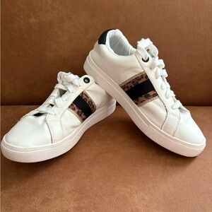 Time And Tru Casual Tennis Sneakers With Leopard Print. Size 9
